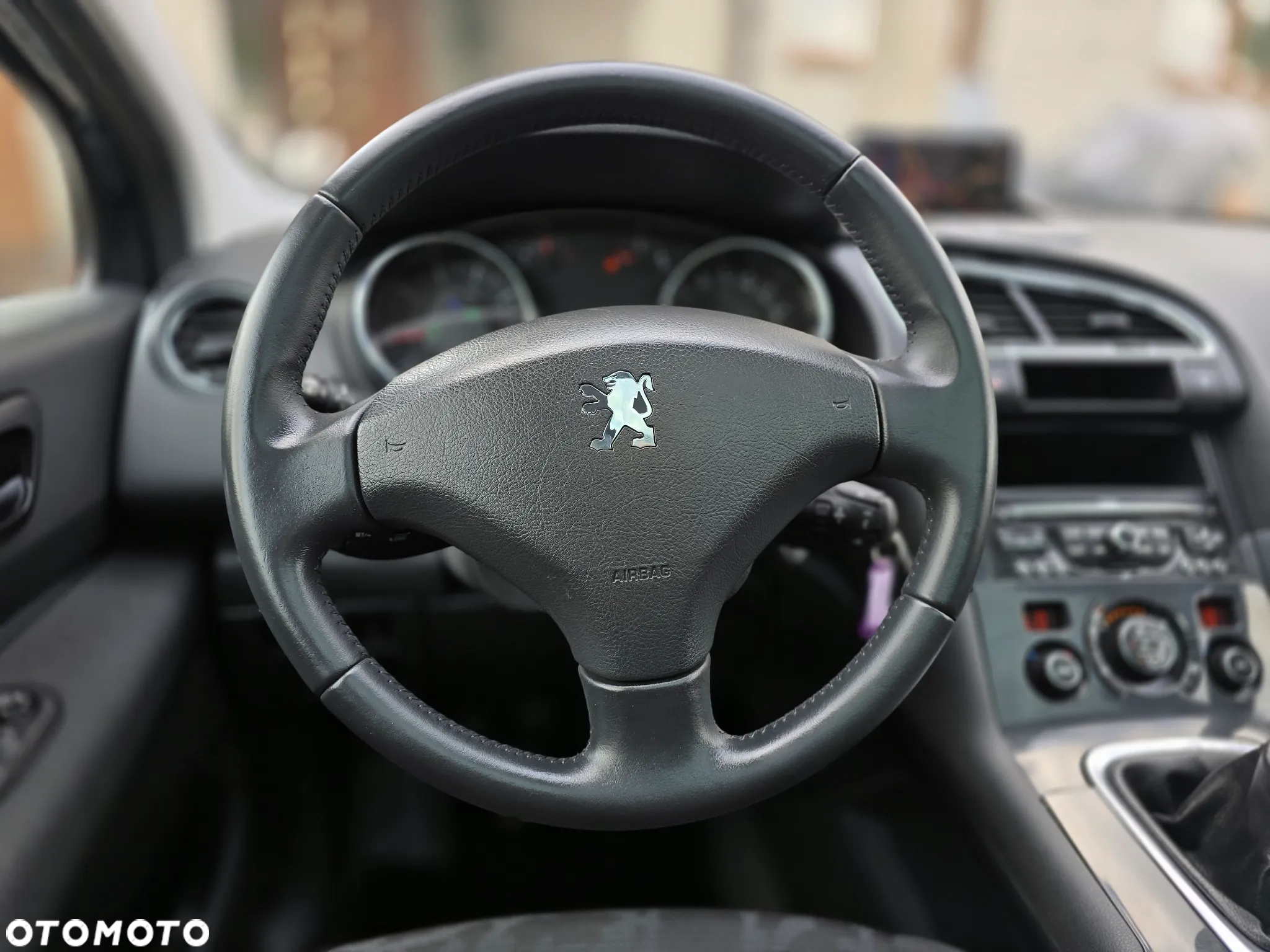 Peugeot 3008 - 21