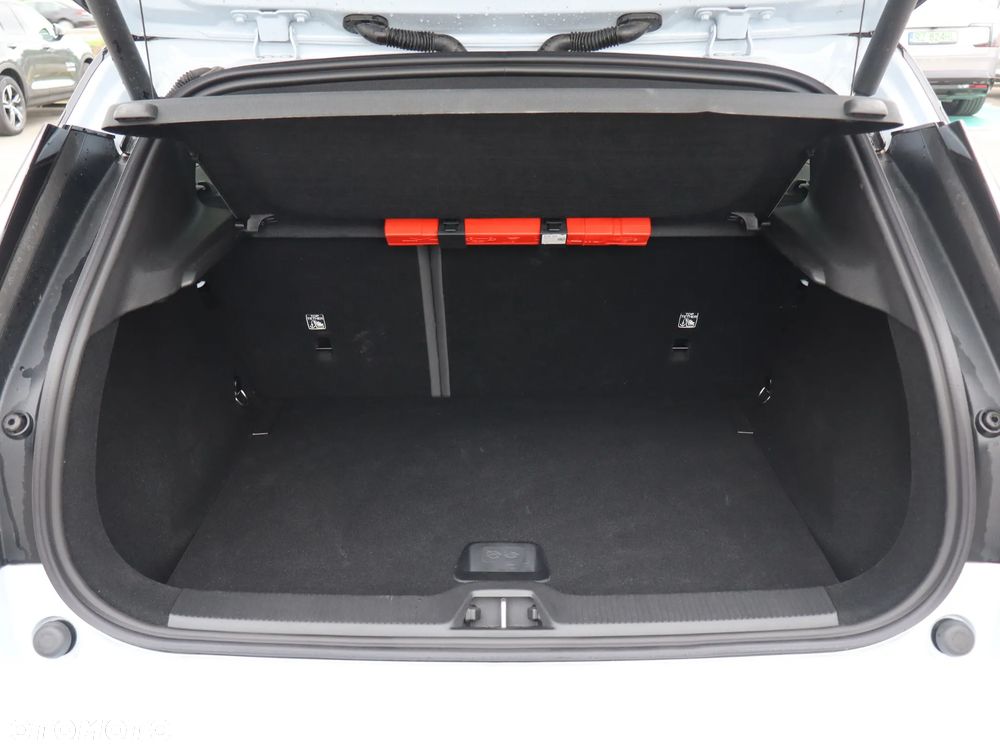 Volvo EX30 69kWh Single Motor Long Range Ultra - 17