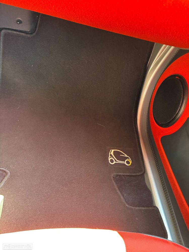 Smart ForTwo Coupé cdi softouch passion dpf - 14