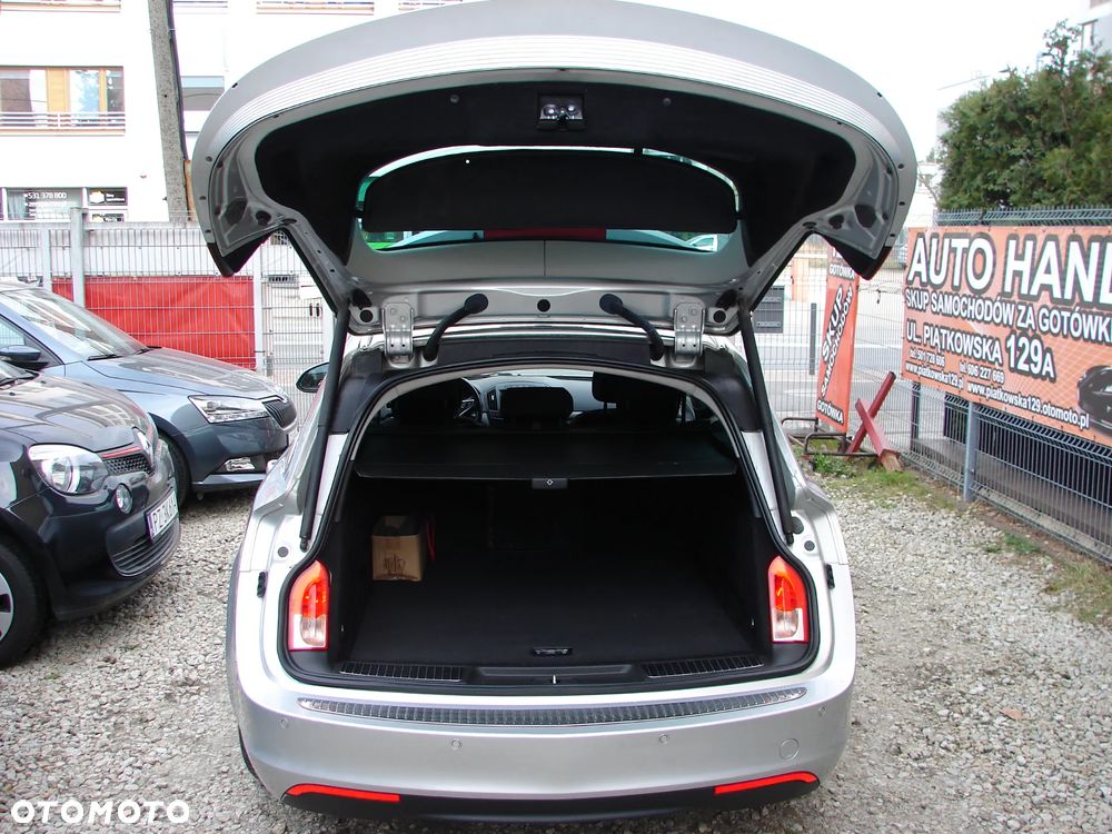 Opel Insignia - 29