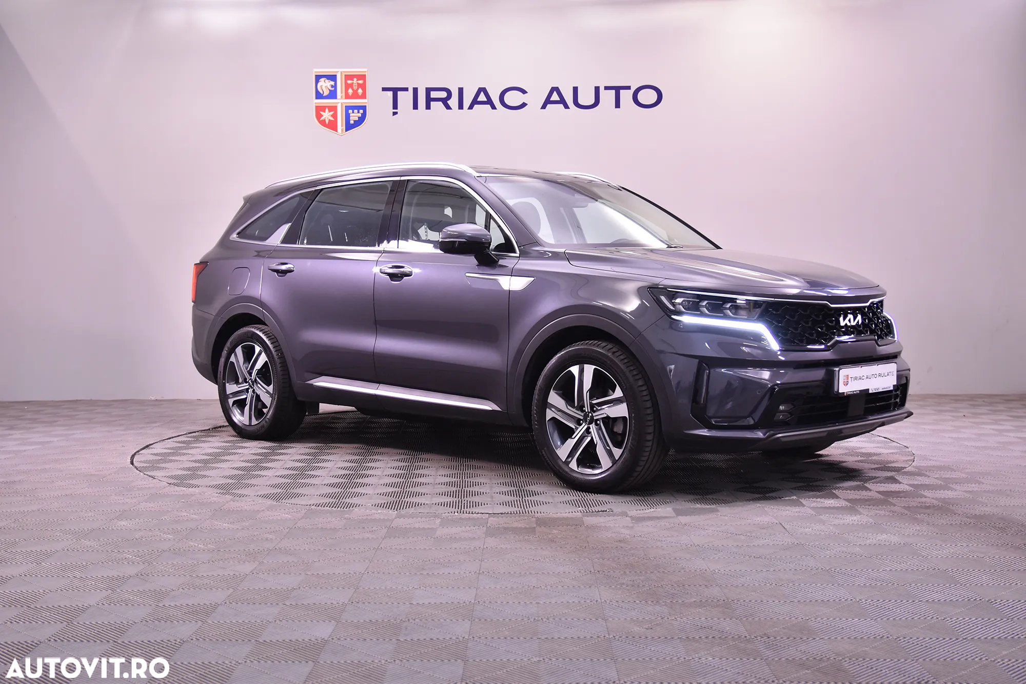 Kia Sorento - 7