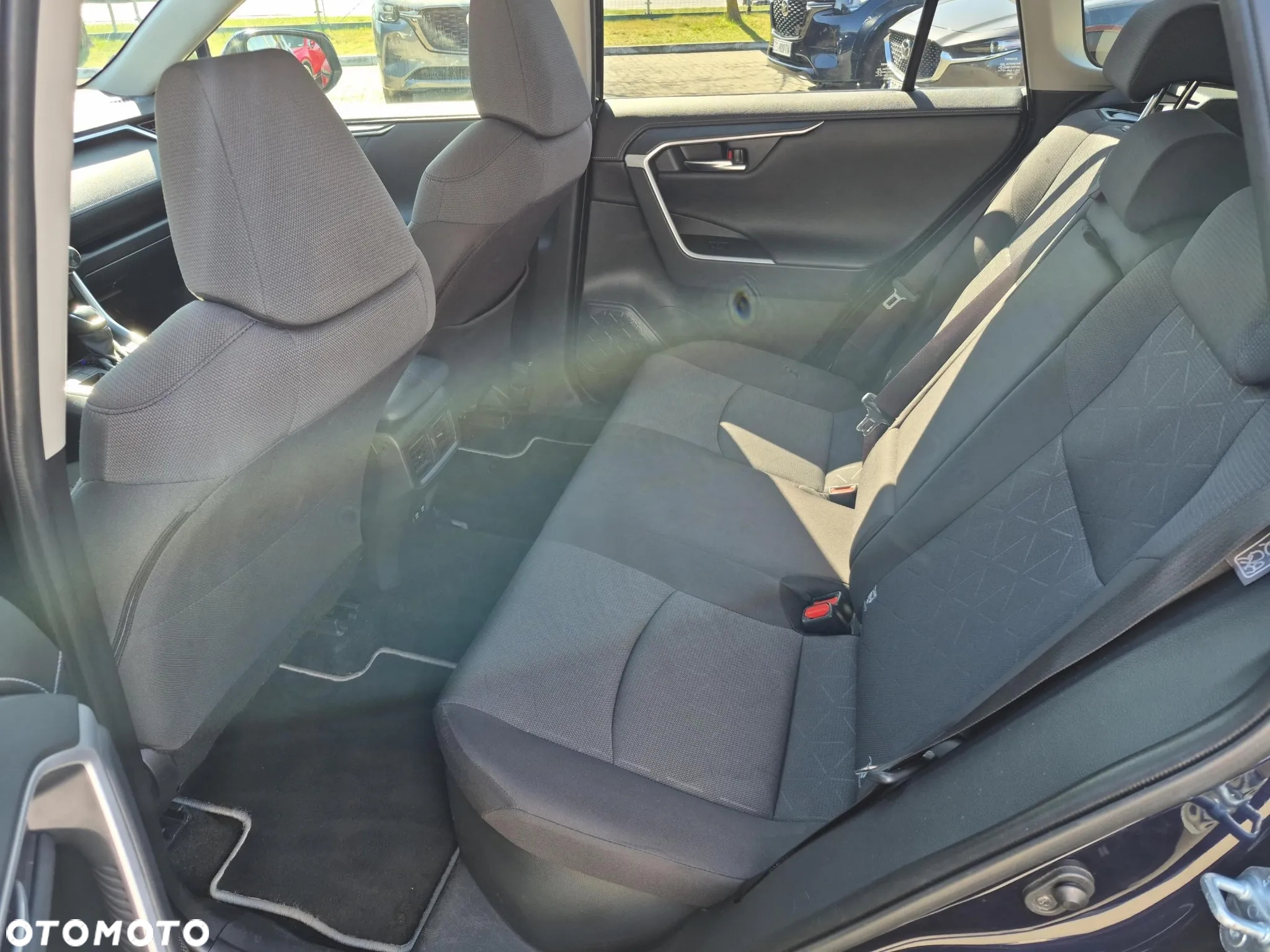 Toyota RAV4 2.5 Hybrid Comfort 4x2 - 16
