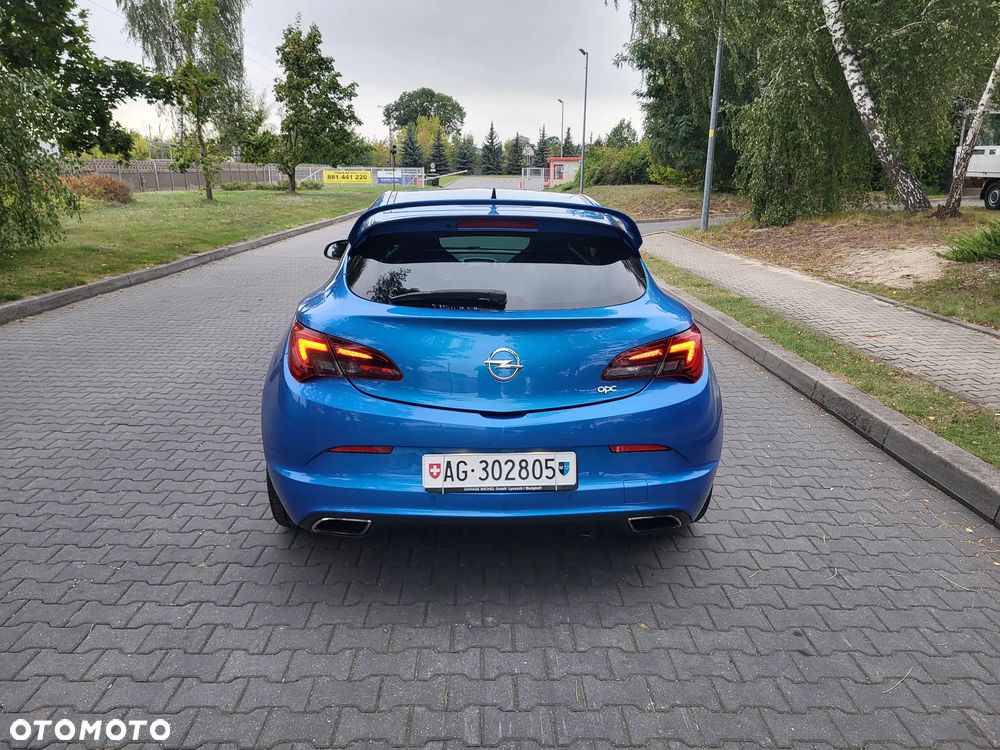 Opel Astra IV GTC OPC - 5