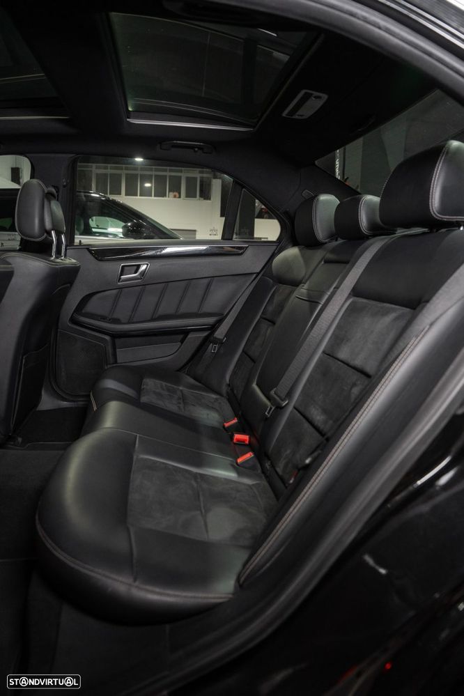 Mercedes-Benz E 250 CDi Executive BlueEfficiency Auto. - 24