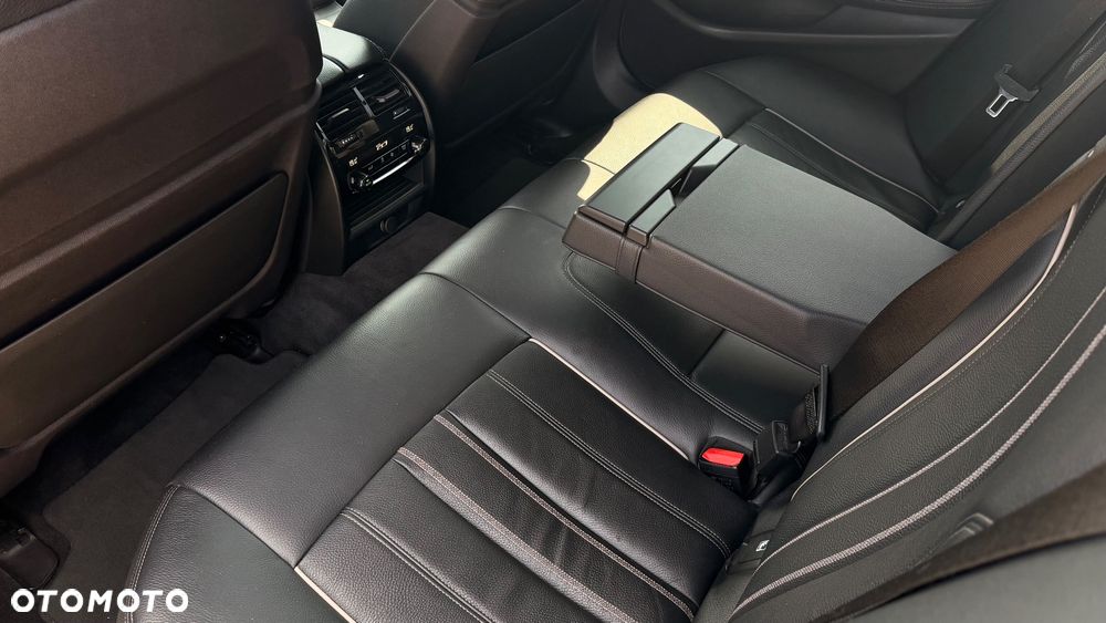 BMW Seria 5 - 15