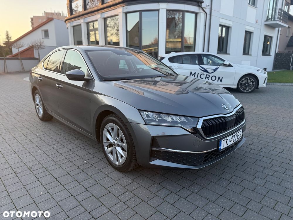 Skoda Octavia - 2