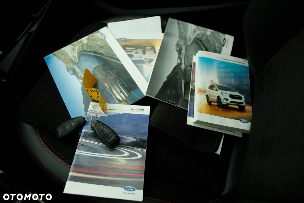 Ford Kuga 1.5 EcoBoost 2x4 ST-Line - 37