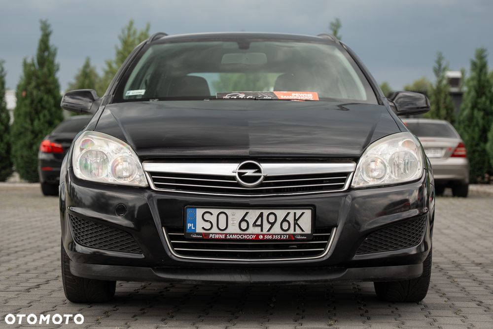 Opel Astra 1.7 CDTI Essentia - 18