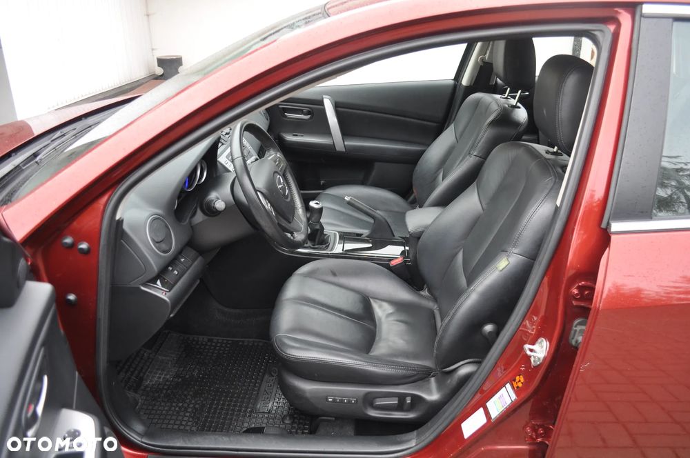 Mazda 6 2.0 CD Exclusive + - 11