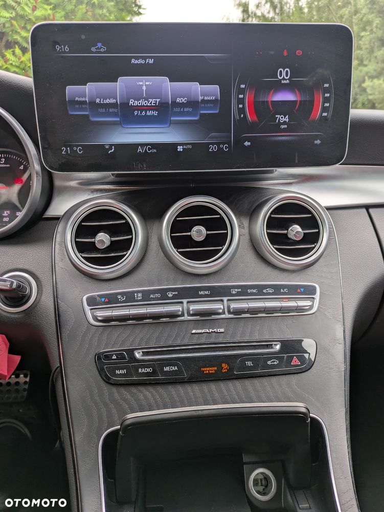 Mercedes-Benz Klasa C 250 d 4Matic 9G-TRONIC AMG Line - 21