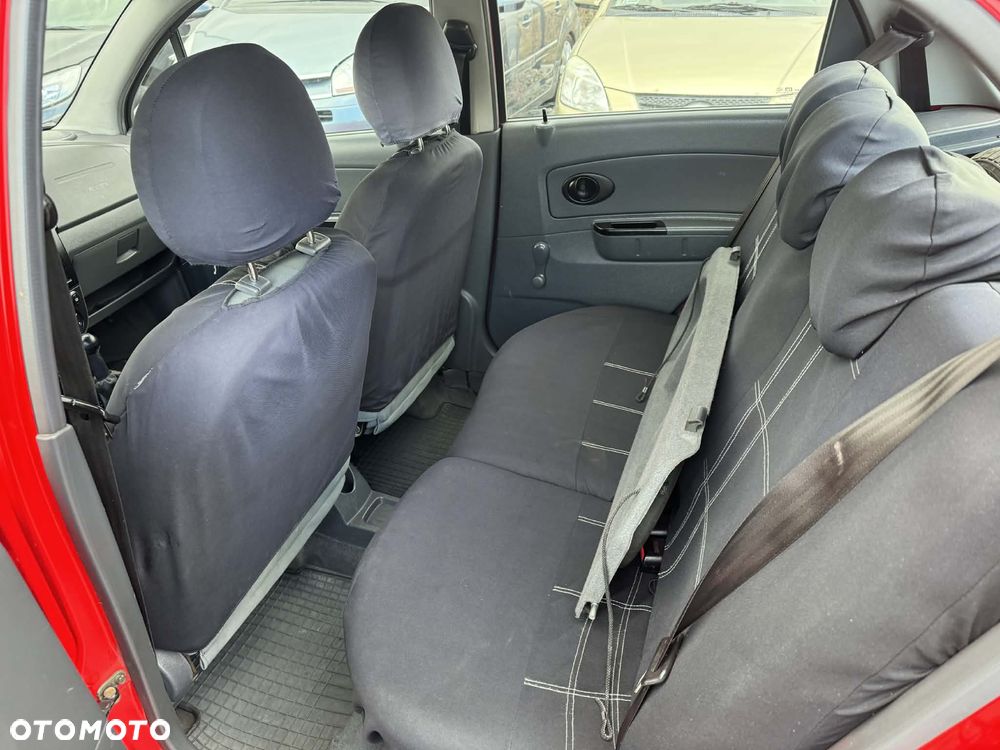 Chevrolet Spark 1.0 Premium - 13