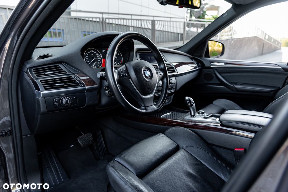 BMW X5 xDrive50i M Sport Edition - 14