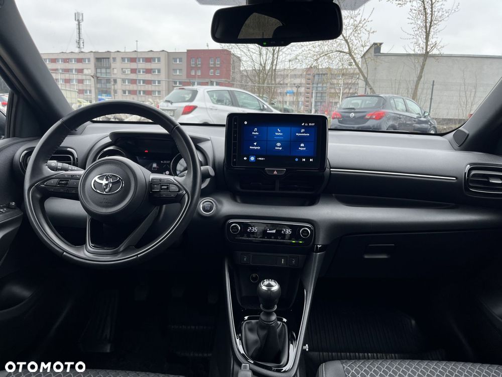 Toyota Yaris 1.5 Selection Style - 6
