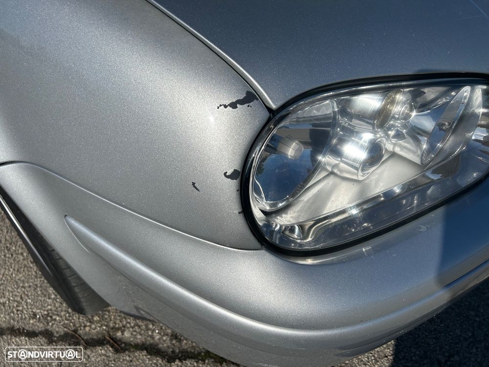 VW Golf 1.4i 25 Anos - 19