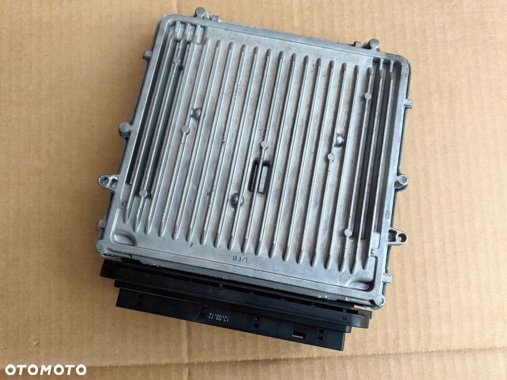 Komputer sterownik silnika BMW n57 4.0D 306KM DIESEL 8517016 - 3