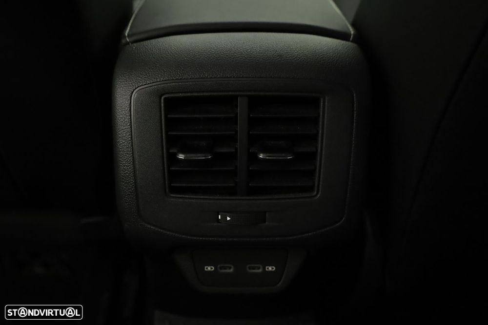 VW T-Roc 1.0 TSI - 23