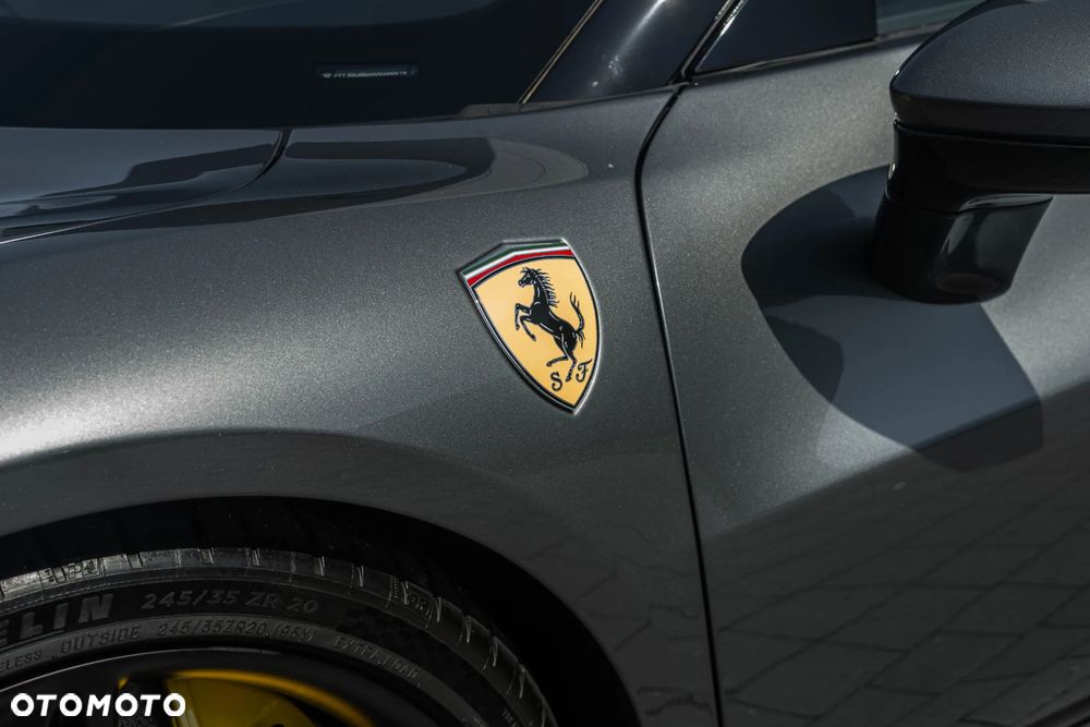 Ferrari 296 GTB - 11