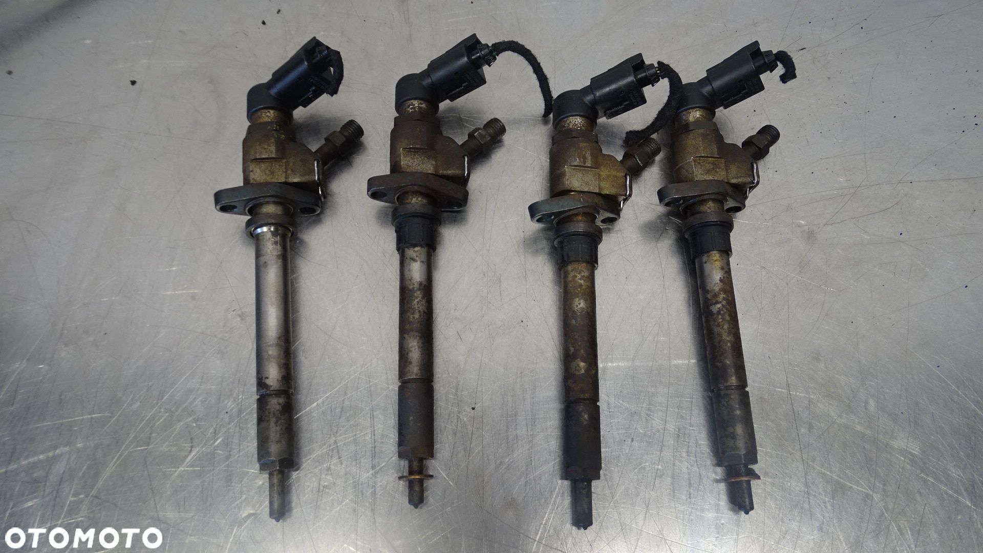 WTRYSK VOLVO S40 II 2.0 9647247280 - 1