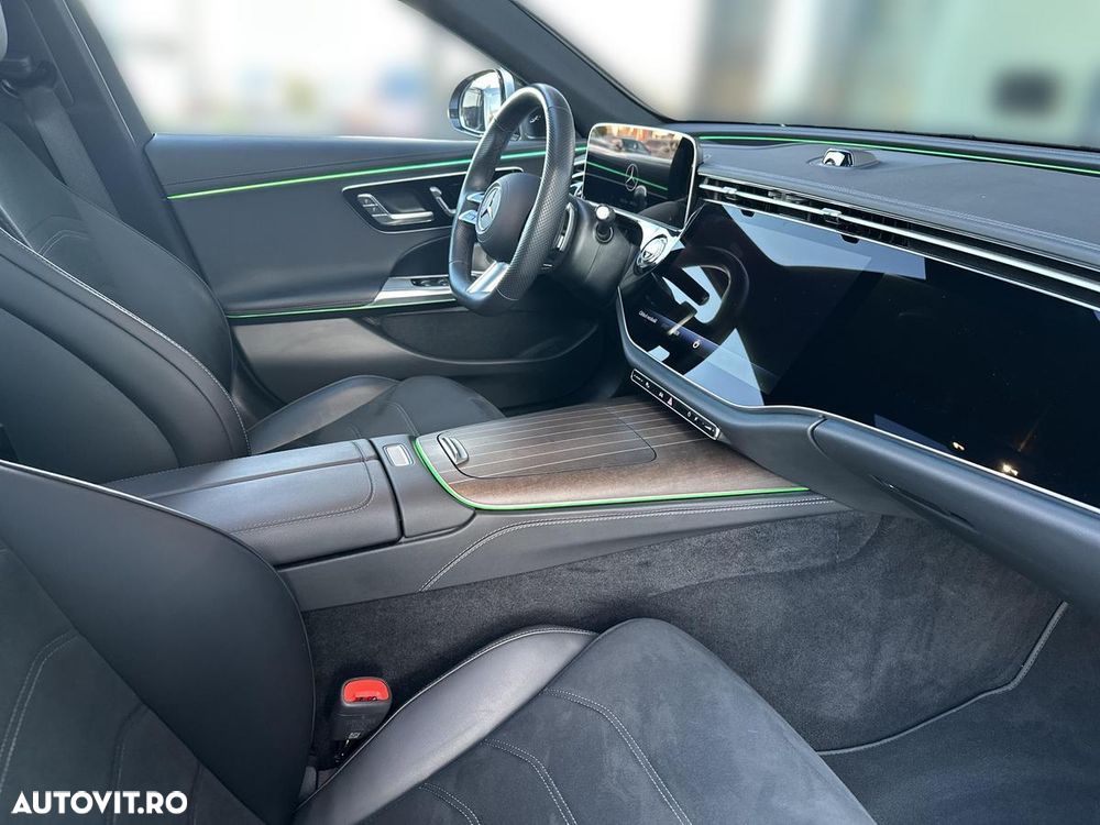 Mercedes-Benz E 220 d 4Matic 9G-TRONIC Edition AMG Line - 12