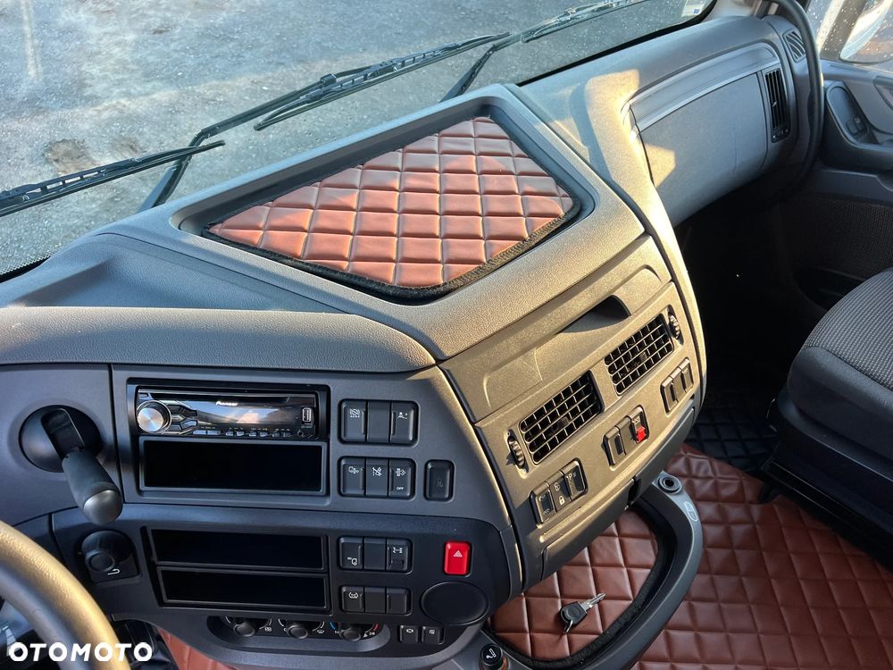 DAF XF 510 FT MANUAL - 22