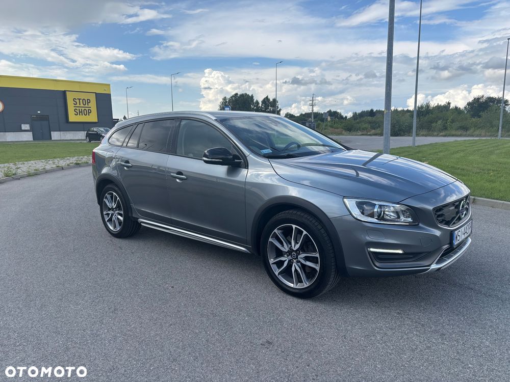 Volvo V60 Cross Country D3 Drive-E Kinetic - 18