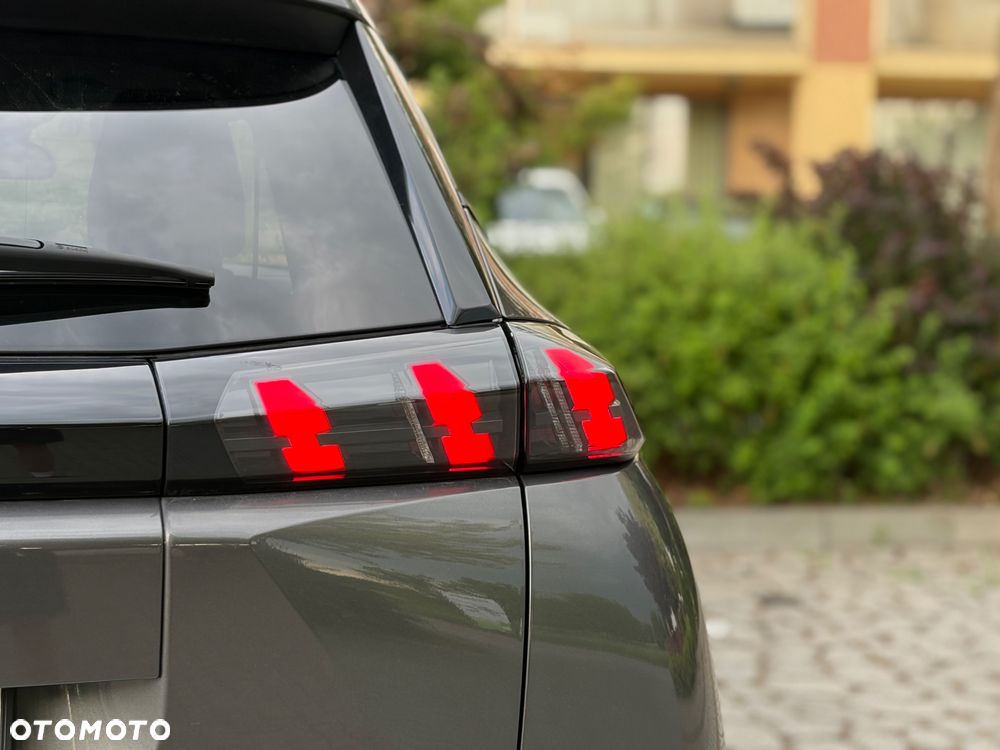 Peugeot 2008 1.5 BlueHDi Allure Pack S&S EAT8 - 11