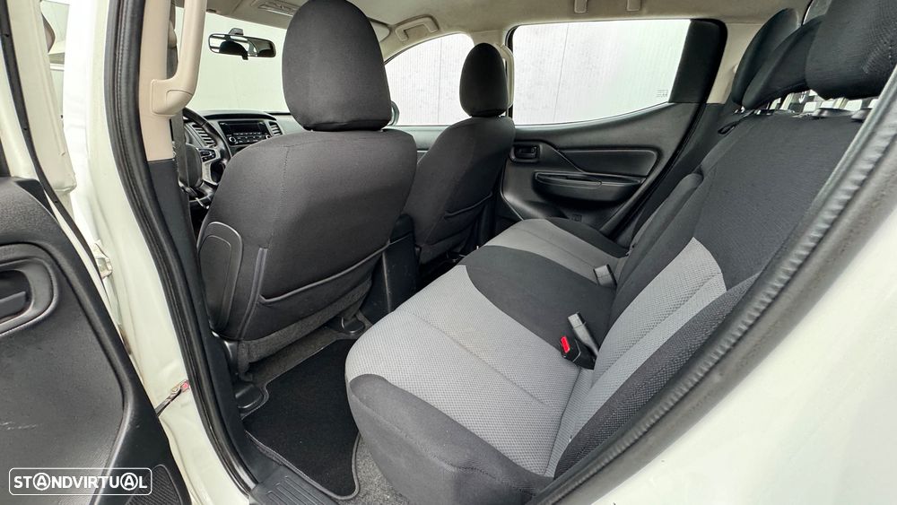 Mitsubishi L-200 Cabine dupla 4X2 - 24