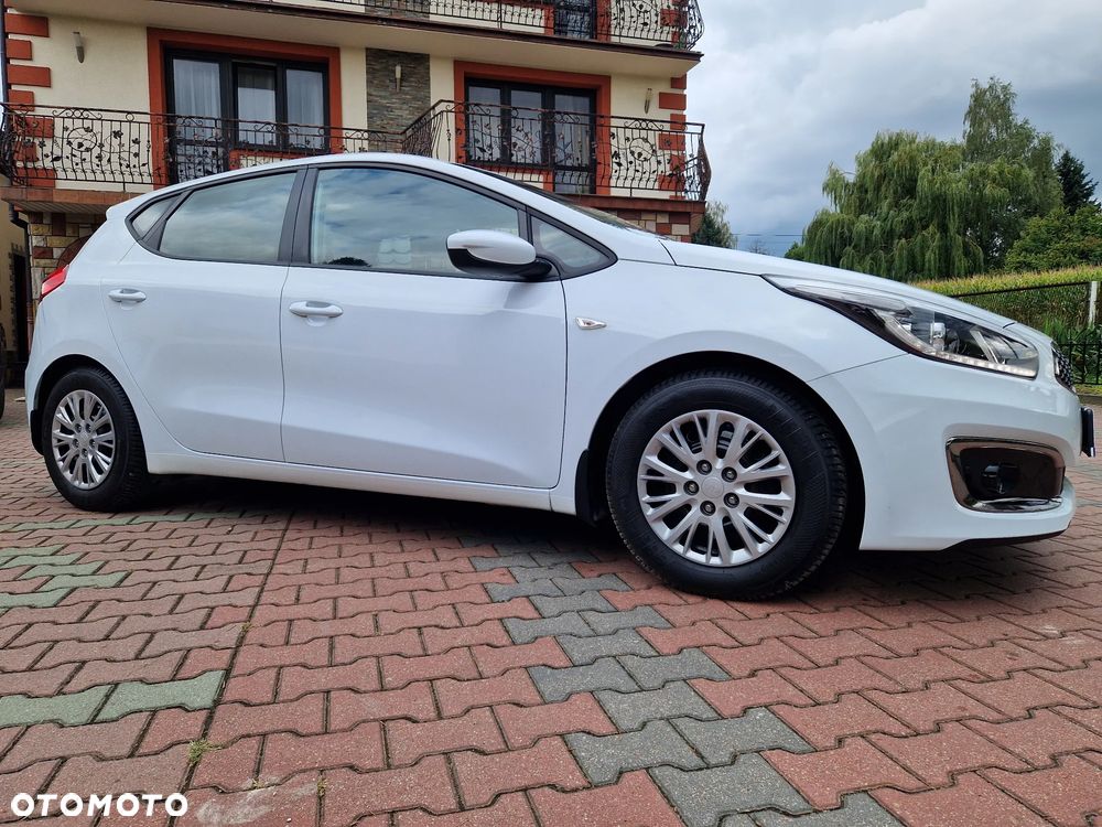 Kia Ceed 1.4 S - 11