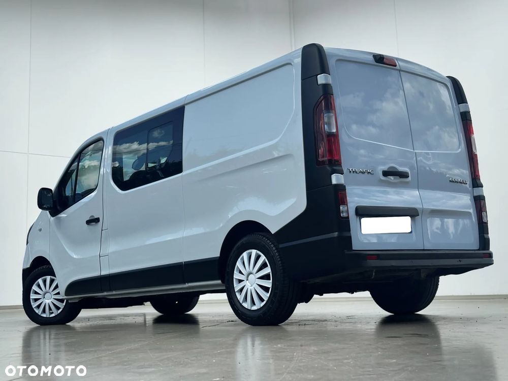 Renault Trafic - 14