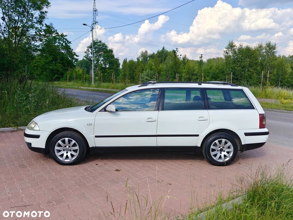 Volkswagen Passat 1.9 TDI Comfortline - 2