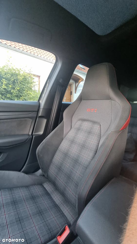 Volkswagen Golf 2.0 TSI OPF GTI - 31