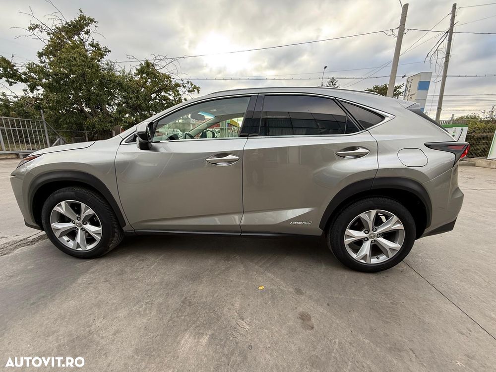 Lexus Seria NX 300h AWD Luxury - 10