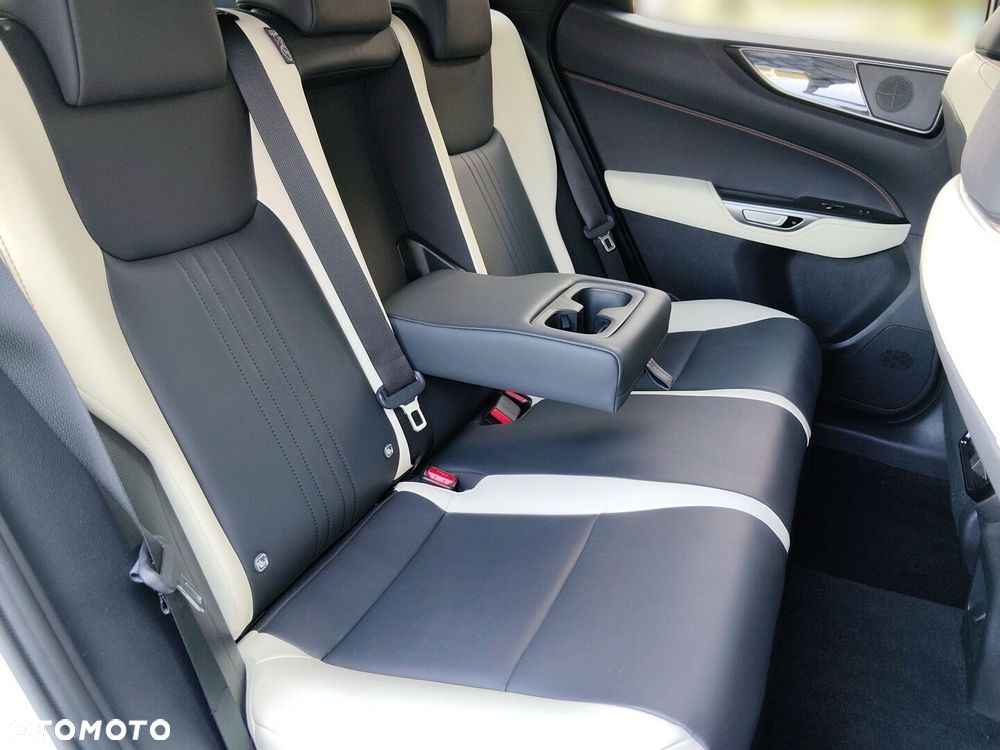 Lexus NX 350h Prestige AWD - 17