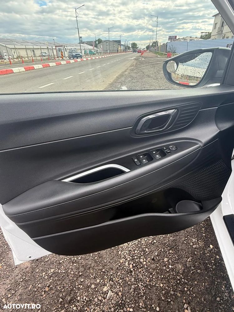 Hyundai i20 1.2 L 84CP 5DR Led Line - 11