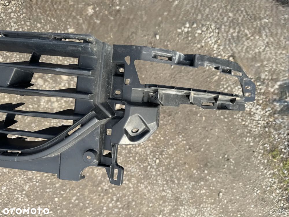 Atrapa gril zderzaka Renault Clio IV 622542412R OE - 11