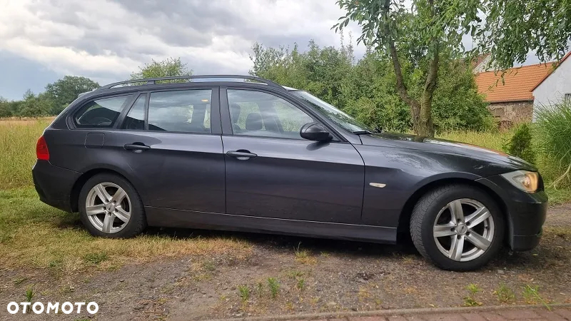 BMW Seria 3 320d - 2