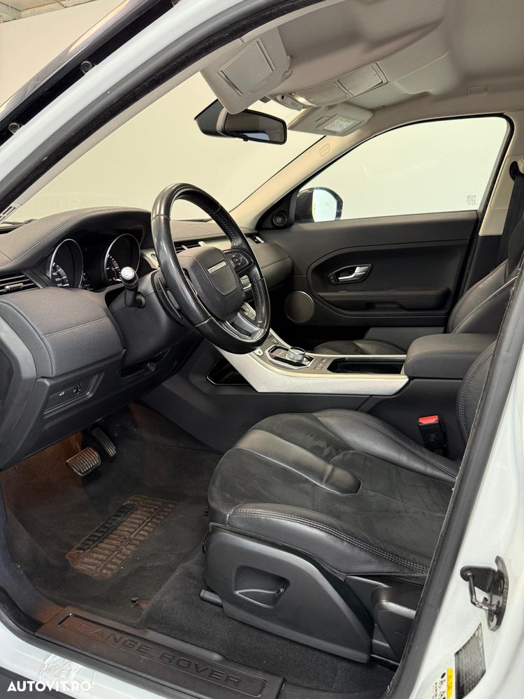 Land Rover Range Rover Evoque - 26