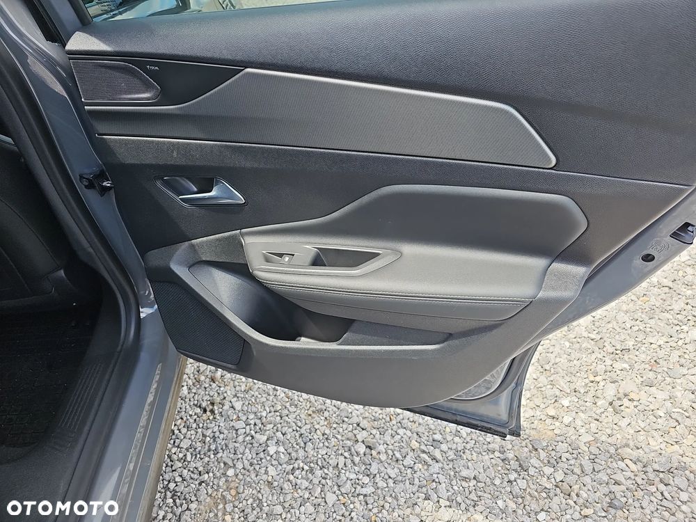 Peugeot 408 1.2 PureTech GT S&S EAT8 - 23