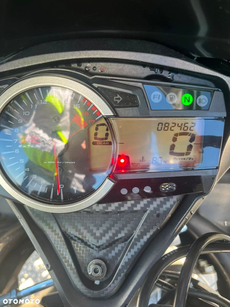 Suzuki GSX-R - 9