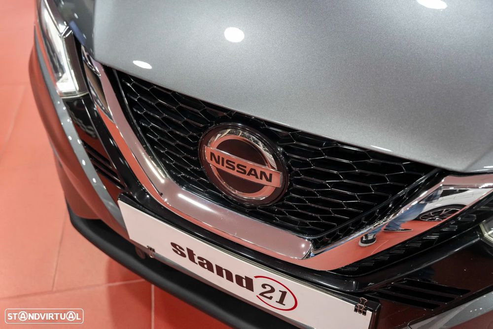 Nissan Qashqai 1.3 DIG-T N-Connecta J18 - 35