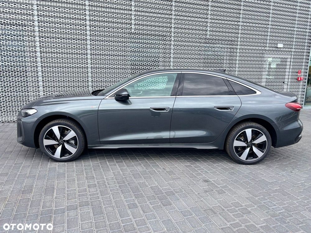 Audi A5 Limousine - 8