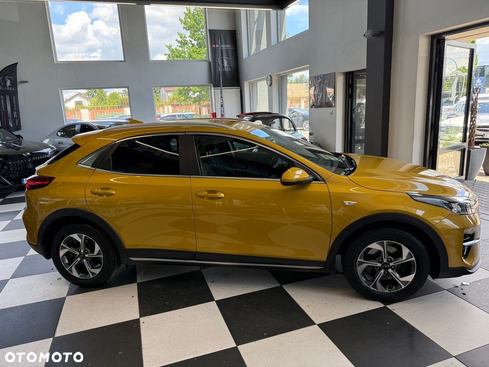 Kia XCeed - 4
