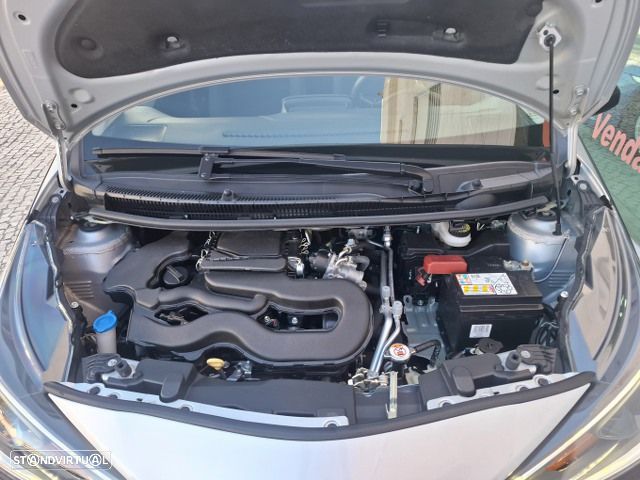 Toyota Aygo 1.0 X-Play - 50