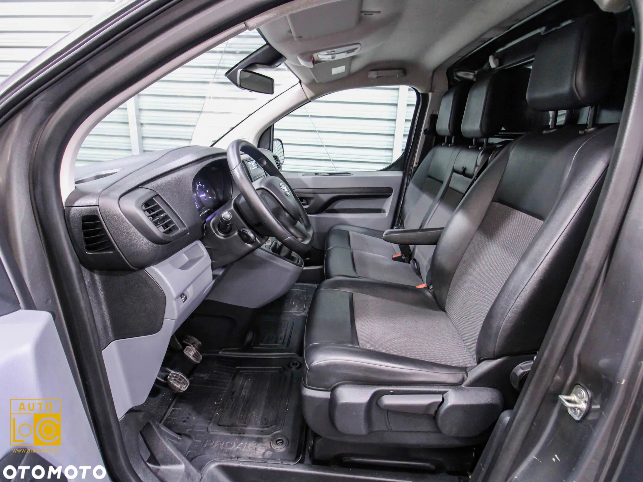 Toyota PROACE FURGON LONG L3 - 11