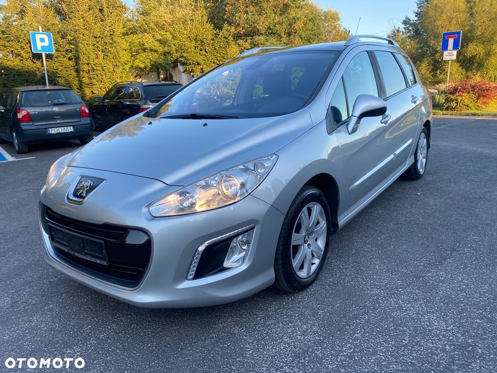 Peugeot 308 - 1