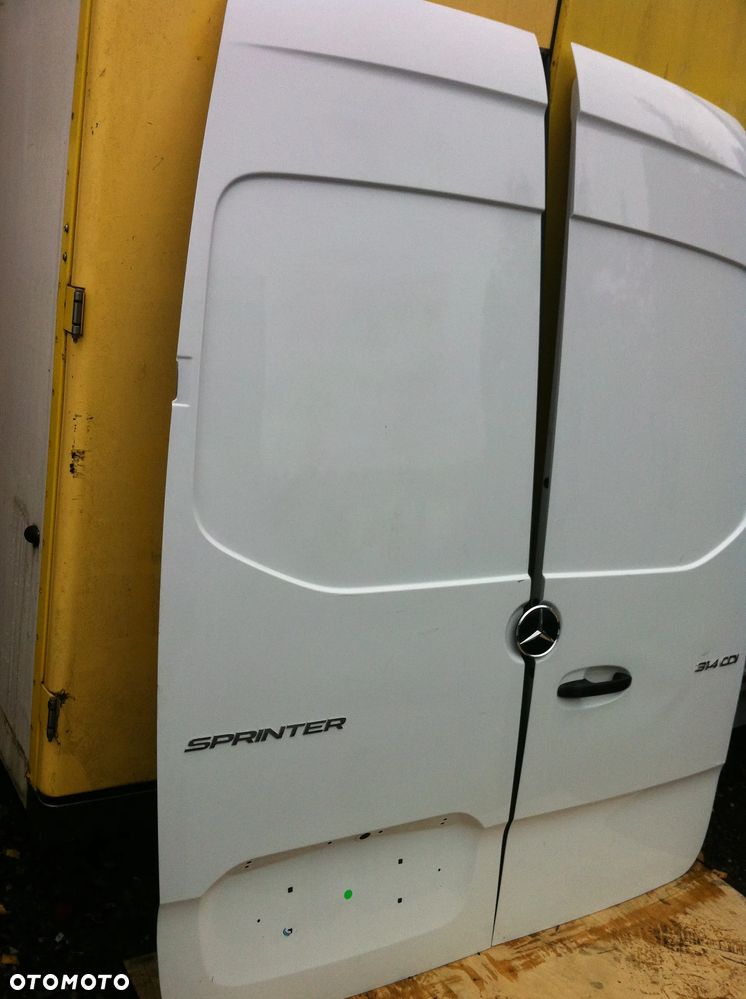 MERCEDES SPRINTER W910 DRZWI TYŁ TYLNE - 3