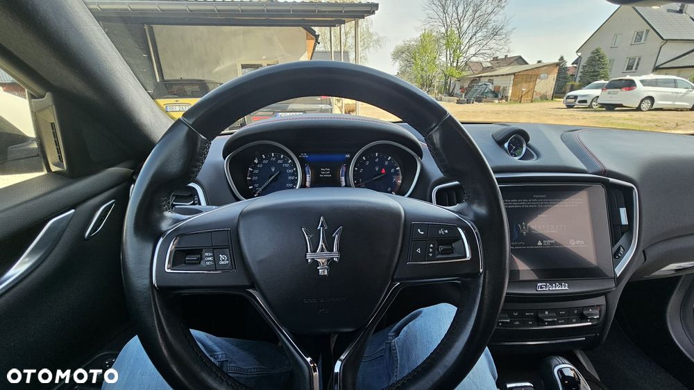 Maserati Ghibli Automatik S - 28