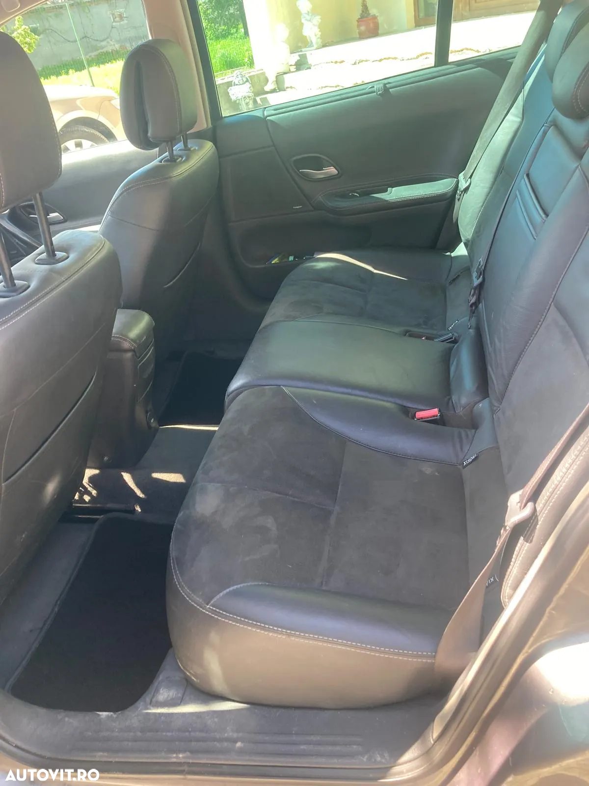 Renault Laguna 2.0dCi Initiale - 6
