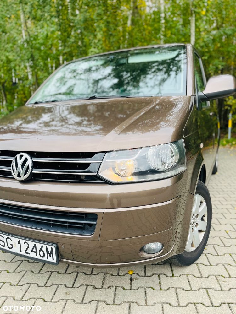 Volkswagen Multivan - 14