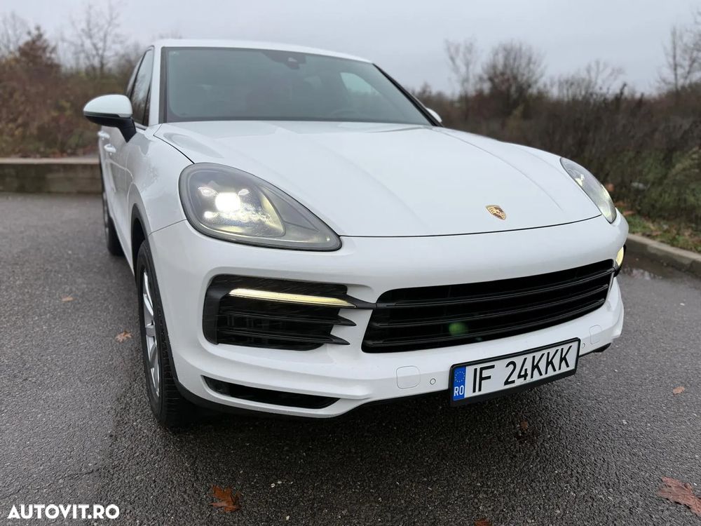 Porsche Cayenne Standard - 1
